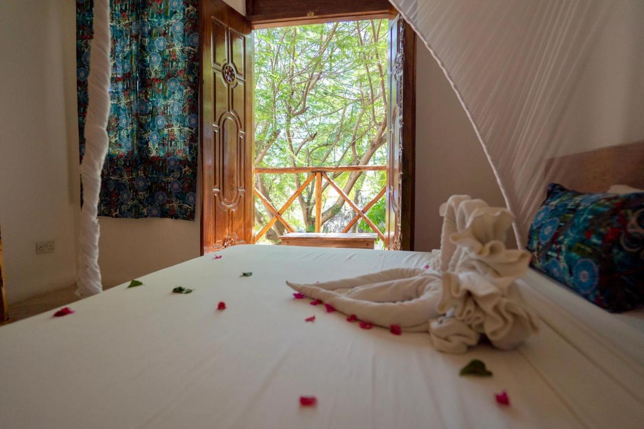 잠비아니 Sunrise B&B 외부 사진