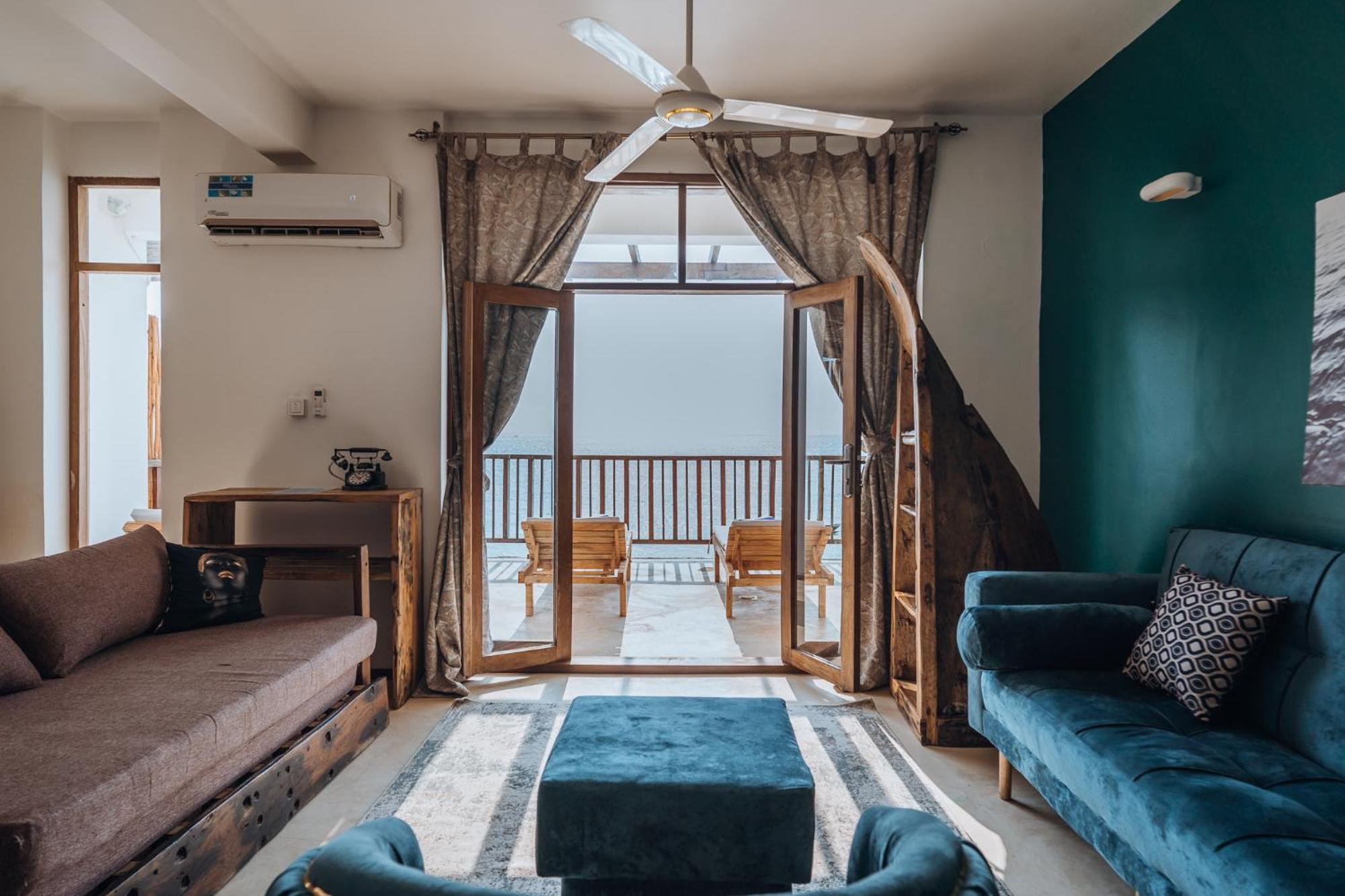 잠비아니 Sunrise B&B 외부 사진